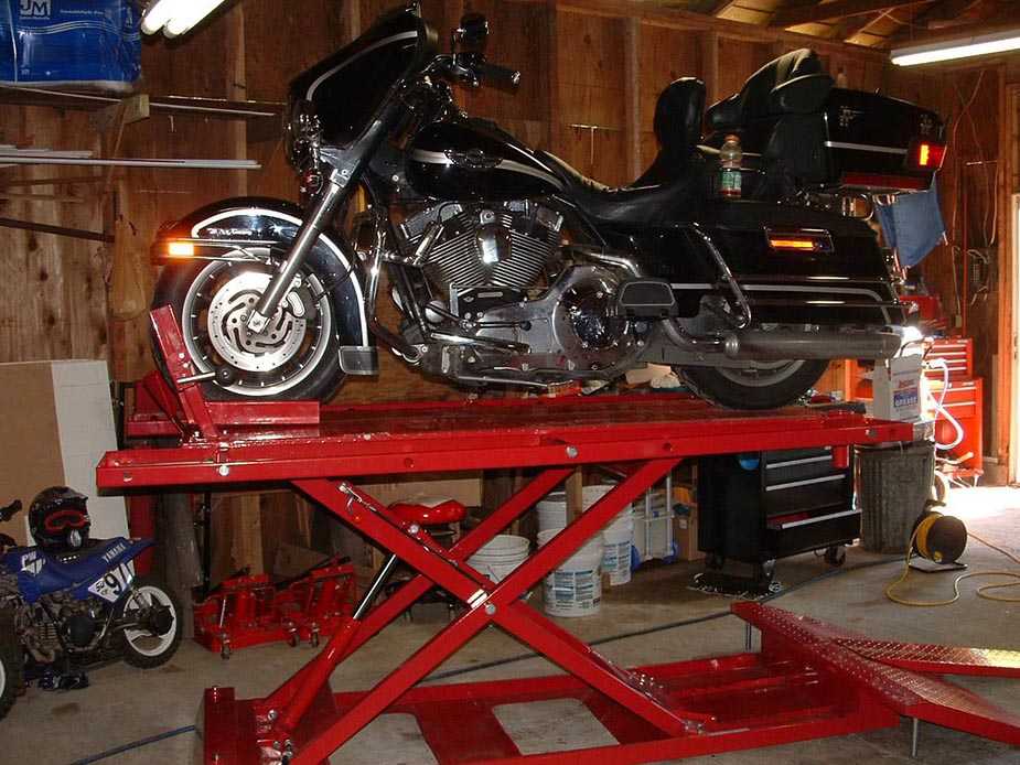 Ranger Motorcycle ATV Lift - Spencer Olson