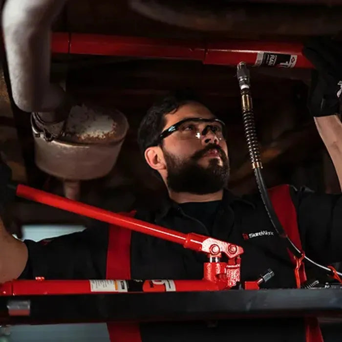 AFF 817SD 10-Ton Body and Frame Repair Kit In Use