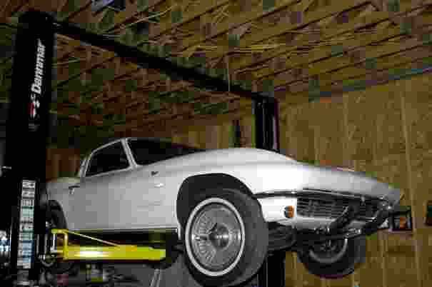 Dannmar 2 Post Garage Lift - Greg Gaynor Dannmar 2 Post Garage Lift - Greg Gaynor