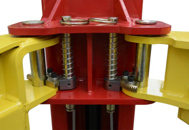 The stackable rubber pads package with 1.5", 2.5", 5" extension adapters.