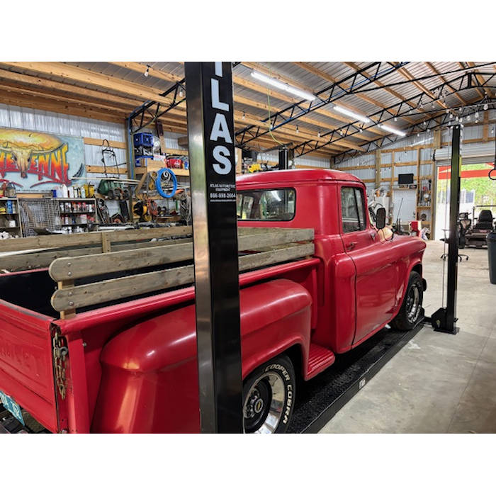 Atlas Garage Pro 8000EXT-L Four Post Lift + RJ35 Sliding Jacks