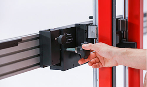 Precise - Fine-tuning Hand Knob and Laser Positioning for Millimeter Ruler