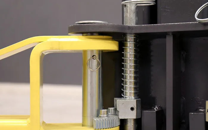 MaxJax M7K Top Dimensions