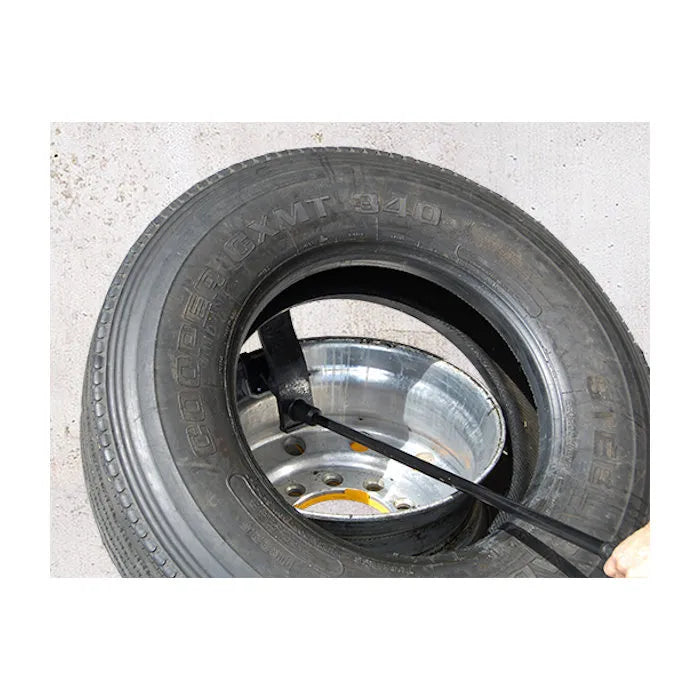 ESCO 70100 Easyway Tubeless Truck Tire Demounting System In Use