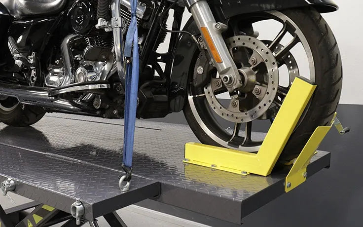 Ranger RML-1500XL Deluxe Motorcycle Lift Platform Wheel Vise