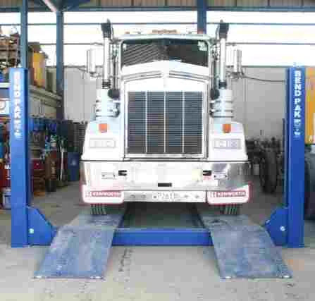 BendPak Four Post Truck Lift Cylinder Flange