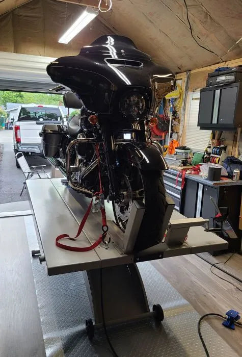 ASEplatinum M-1000C Black Shown with Optional Cycle Vise