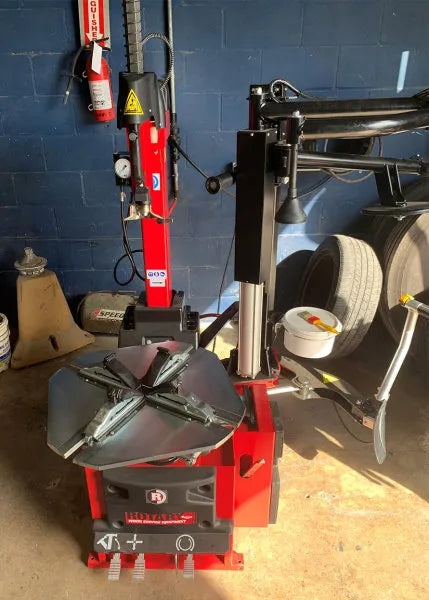 Rotary R145DR Tiltback VSC Tire Changer