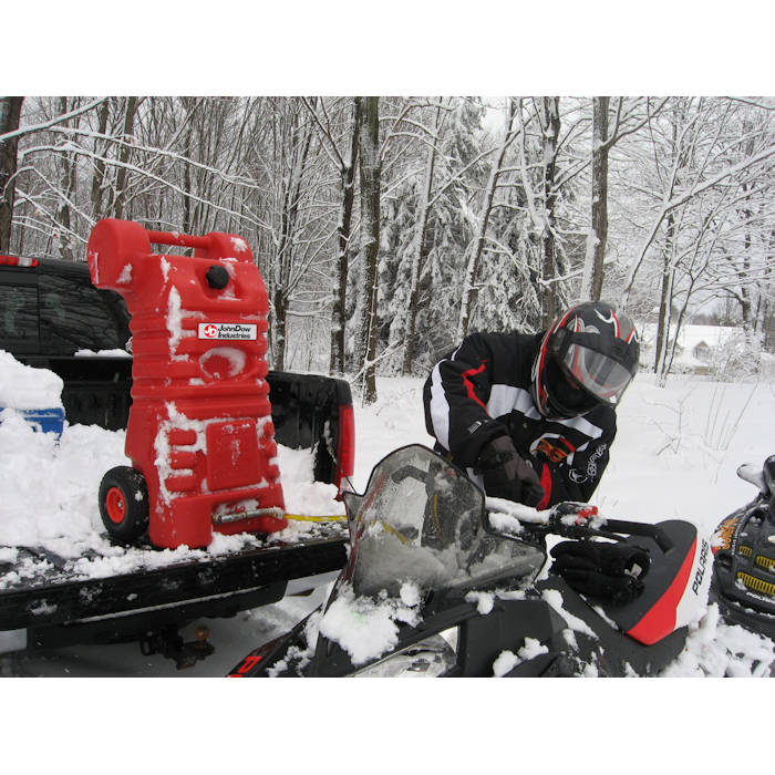 JohnDow FC-25PFC 25-Gallon Portable Poly Gas Caddy In Use 