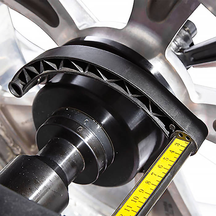 Ranger DST30PX Wheel Balancer In Use 