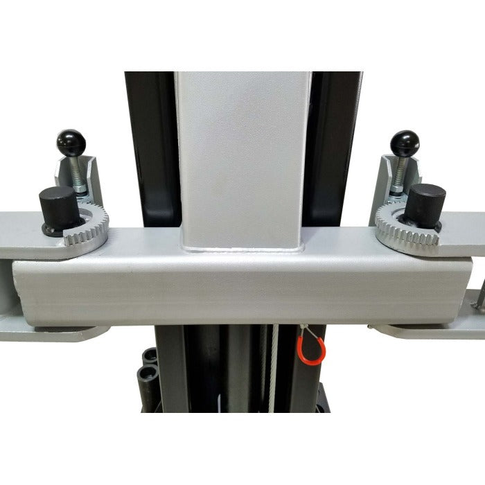 Automatic Arm Restraints